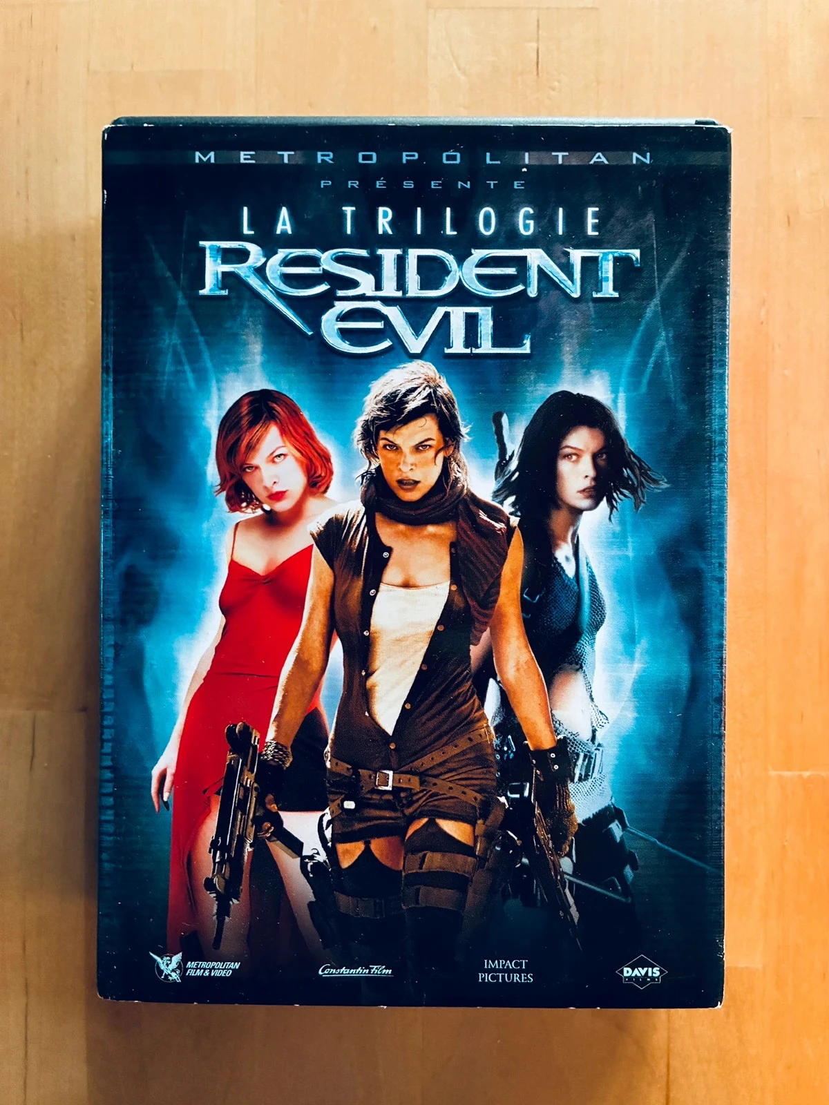 Coffret 3 DVD Resident Evil Milla Jovovich.